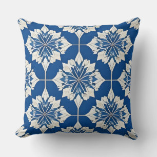 Elegantes blau-weißes Blumenmuster Kissen