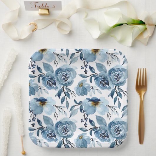 Elegantes, blauer Blumen und weißes Party Pappteller (Hochzeit)