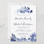 Elegantes blaues Blumenblatt Moderne Hochzeit in N Einladung (Vorderseite)