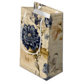 Elegantes blaues Cream Floral Muster Kleine Geschenktüte (Rückseite Schrägansicht)
