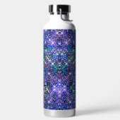 Elegantes blaues Imitat Glitzer Monogramm Trinkflasche (links)