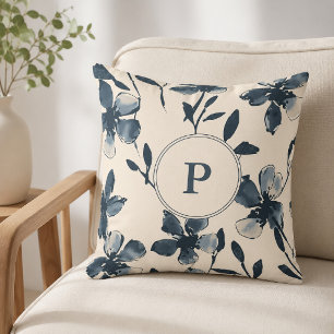 Elegantes blaues Wasserfarben-Blumenmonogramm Crem Kissen