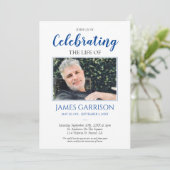 Elegantes Blue Celebration of Life Foto Einladung (Stehend Vorderseite)