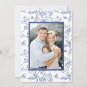 Elegantes Blue Chinoiserie Foto Hochzeit Save The Date (Rückseite)