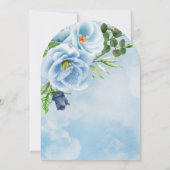 Elegantes Blue Floral Brautparty Einladung (Rückseite)