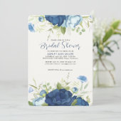 Elegantes Blue Floral Wedding Brautparty Einladung (Stehend Vorderseite)