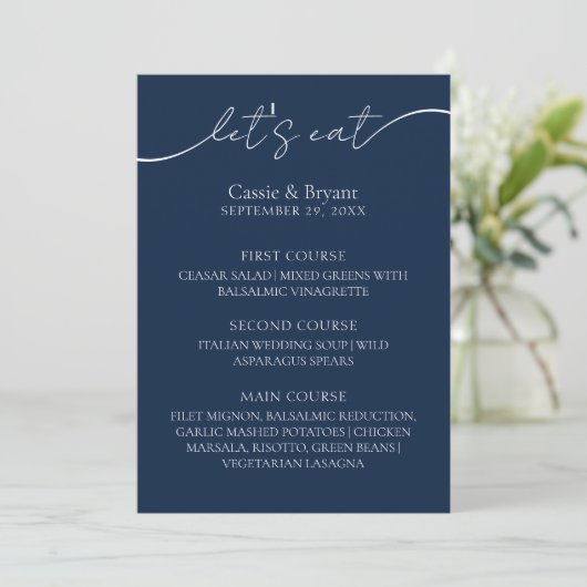 Elegantes Blue Modern Script Wedding Menu Menükarte (Stehend Vorderseite)