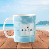 Elegantes Blue Swimming Monogram Script Kaffeetasse