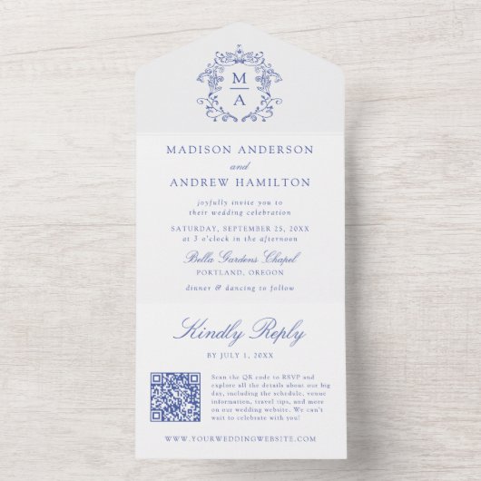 Elegantes Blue Wappen Chinoiserie Monogram Wedding All In One Einladung (Innen)