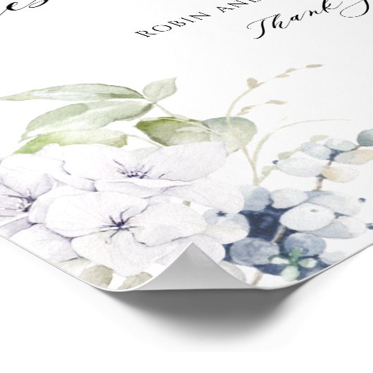 Elegantes Blue White Floral Wedding Gästebuchzeich Poster (Ecke)