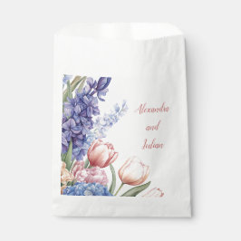 Elegantes Blumenbündel Geschenktütchen