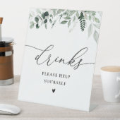 elegantes Blumengetränk-Zeichen im Grünen Sockelschild (In Situ)