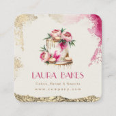 Elegantes Blumenkuchendesign mit Goldakzenten Quadratische Visitenkarte (Vorderseite)