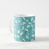 Elegantes Blumenmuster - Aquamarin & weiß botanisc Kaffeetasse (Vorderseite Links)