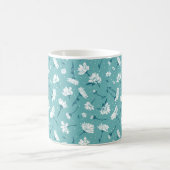 Elegantes Blumenmuster - Aquamarin & weiß botanisc Kaffeetasse (Mittel)