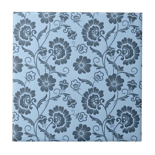 Elegantes Blumenmuster auf hellblauem Hintergrund Fliese (Vorderseite)