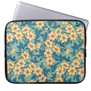 Elegantes Blumenmuster in kleiner Hand gezeichnet Laptopschutzhülle