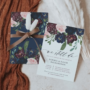 Elegantes Blumenmuster in Marineblau und Pflaume   Einladung