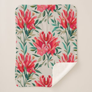 Elegantes Blumenmuster mit roten und rosa Blume Sherpadecke