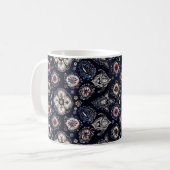 Elegantes Blumenmuster Navy Blue Kaffeetasse (Vorderseite Links)