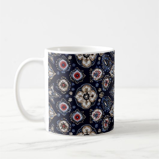 Elegantes Blumenmuster Navy Blue Kaffeetasse (Links)