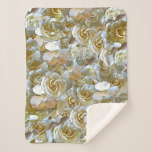 Elegantes Blumenmuster-Rose Petal-Muster Sherpadecke