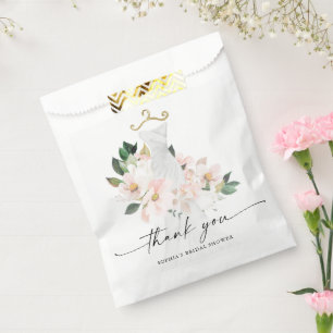 Elegantes Blush Floral Wedding Dress Brautparty Geschenktütchen