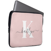 Elegantes Blush Pink Gray Script Monogram Laptopschutzhülle (Vorne Rechts)