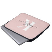 Elegantes Blush Pink Gray Script Monogram Laptopschutzhülle (Vorne Knopf)