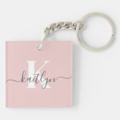 Elegantes Blush Pink Gray Script Monogram Schlüsselanhänger (Rückseite)