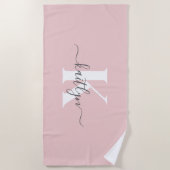 Elegantes Blush Pink Gray Script Monogram Strandtuch (Vorderseite)