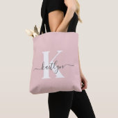 Elegantes Blush Pink Gray Script Monogram Tasche (Von Nahem)
