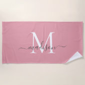 Elegantes Blush Pink Monogram Feminine Gray Script Strandtuch (Vorderseite)