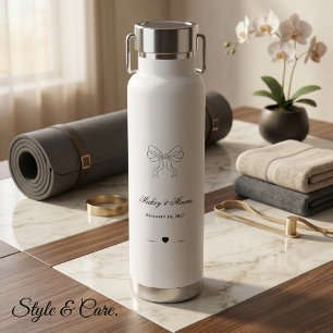 Elegantes Bogen- und Herz-Personalisierungsdesign Trinkflasche