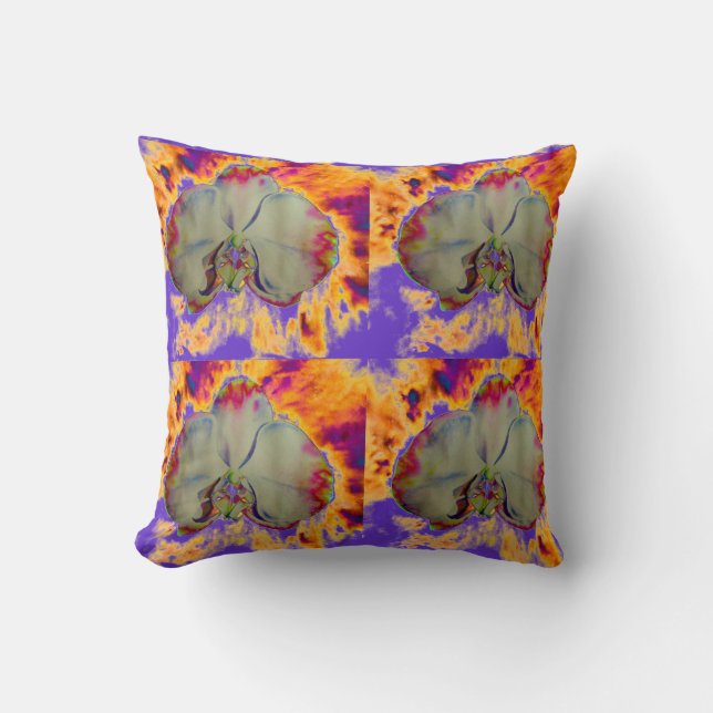 Elegantes boho abstraktes Orchideengemälde Kissen (Vorderseite)