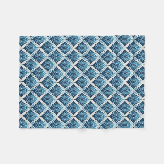Elegantes Boho Blumenmuster in Blau Fleecedecke (Vorderseite (Horizontal))