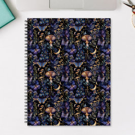 Elegantes botanisches Nachtmuster mit Schmetterlin Notizblock