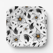 Elegantes botanisches Schwarz-Weiß-Muster Pappteller (Vorderseite)