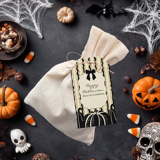 Elegantes Bow Pumpkins und Stripes Chic Halloween Geschenkanhänger