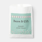 Elegantes Bride & Co Aquamarines Blue Pearl Brautp Geschenktütchen (Vorderseite)