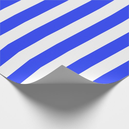 Elegantes Bright Royal Blue Striping Muster Geschenkpapier (Ecke)