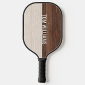Elegantes Brown Wood Texture Modern Style Monogram Pickleball Schläger (Rückseite)