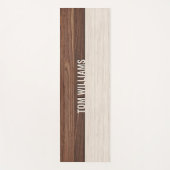 Elegantes Brown Wood Texture Modern Style Monogram Yogamatte (Vorderseite)