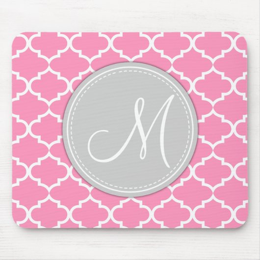 Elegantes Bubblegum rosa Quatrefoil mit Monogramm Mousepad (Vorne)