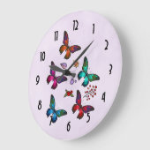 Elegantes buntes Schmetterlings-Muster auf Rosa Große Wanduhr (Winkel)