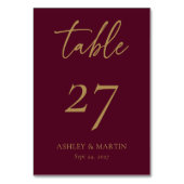Elegantes Burgund mit Personalisierter Hochzeit Tischnummer (Vorderseite)