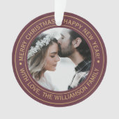 Elegantes Burgundy Christmas Monogram Foto Ornament (Vorderseite)