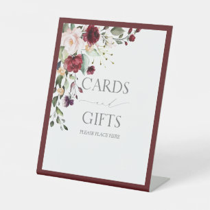 Elegantes Burgundy Floral Watercolor Brautparty Sockelschild