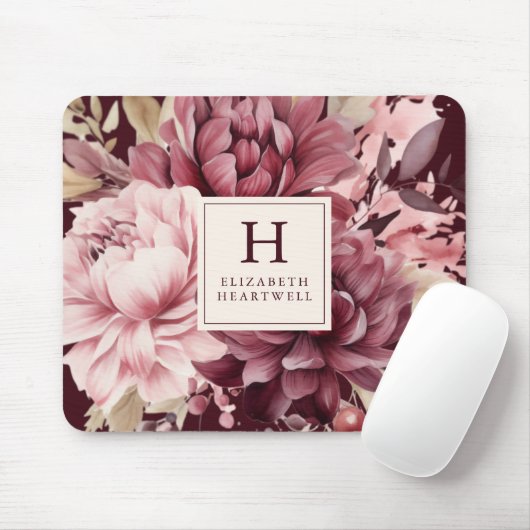 Elegantes Burgundy Watercolor Floral Monogramm Mousepad (Mit Mouse)