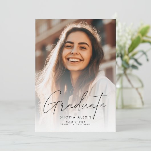 Elegantes Calligrafy Script Zwei-Foto-Abschluss Einladung (Stehend Vorderseite)